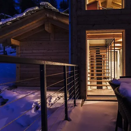 Swiss Alps Village Sarl Domek alpejski Conthey