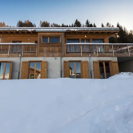Domek alpejski Swiss Alps Village Sarl Conthey